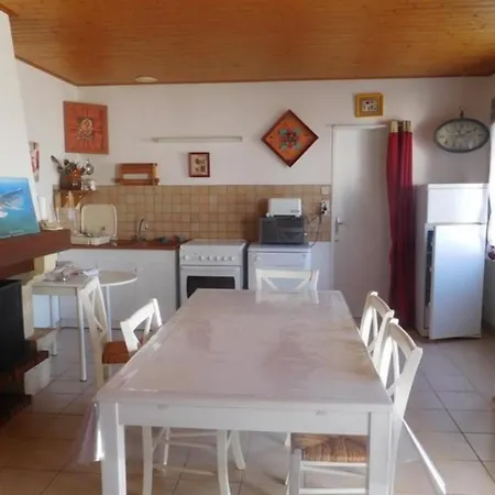Dom wakacyjny House Agreable Maison, Idealement Placee, Proche Plan D'eau Et Commerces LʼAiguillon-sur-Mer